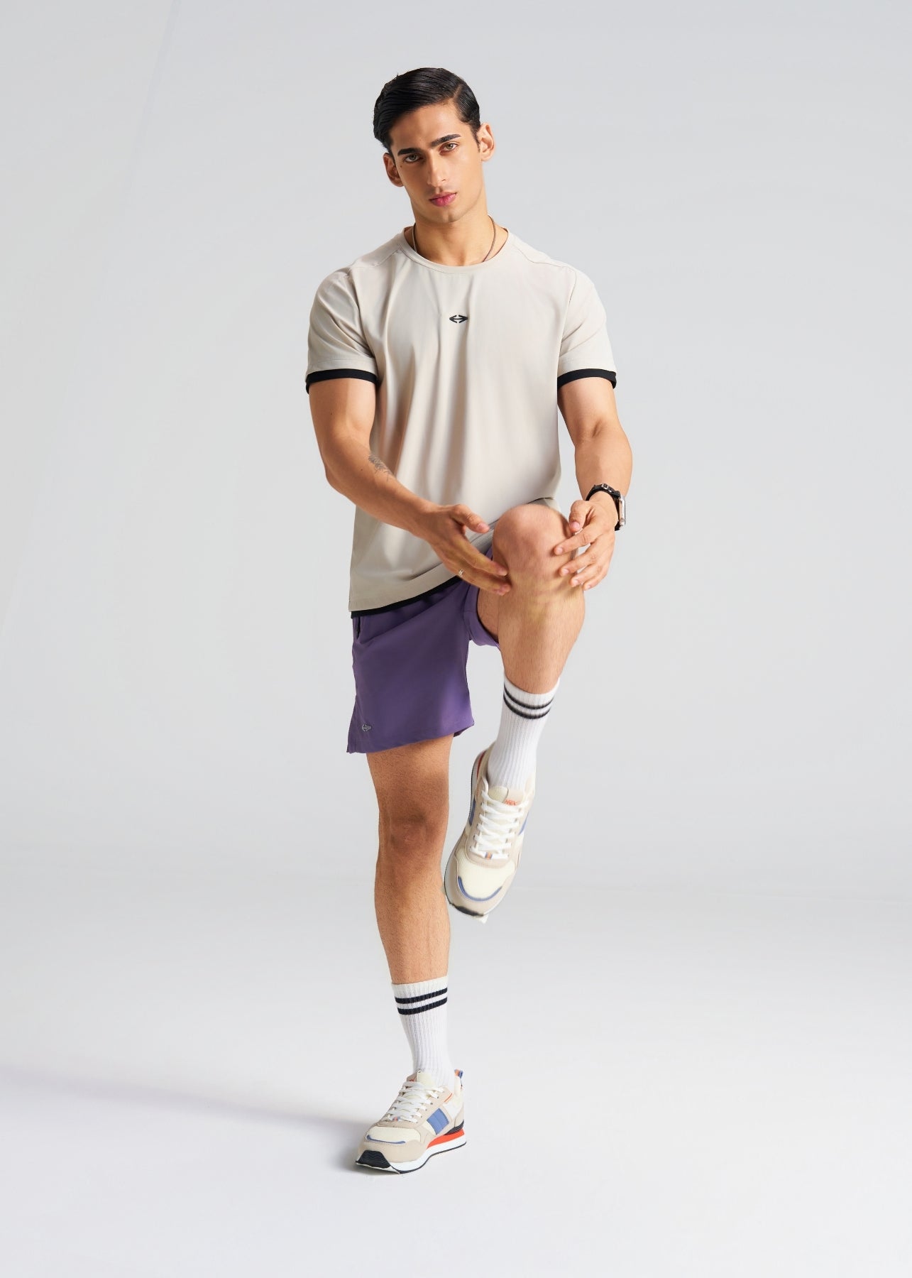 Men Performance Round Neck Tee Creamgrey