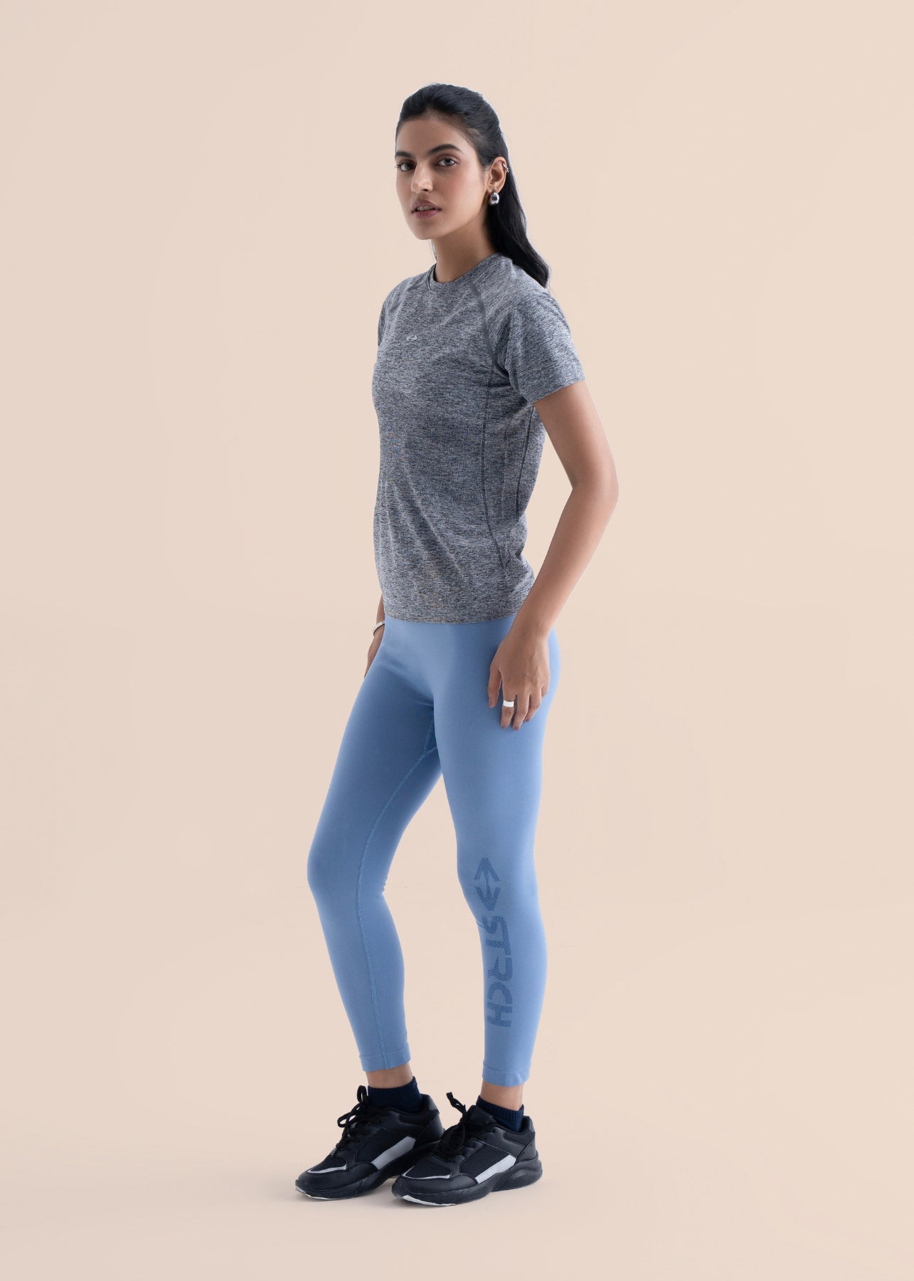 Seamless workout Regular Tee - Dark Grey - 5