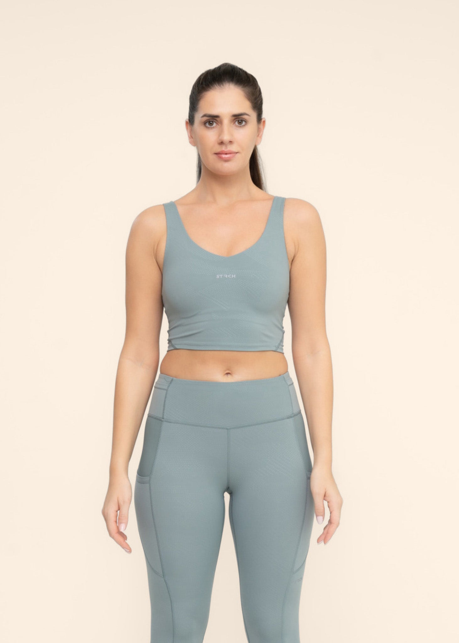 Medium Impact high coverage bra tank - Green