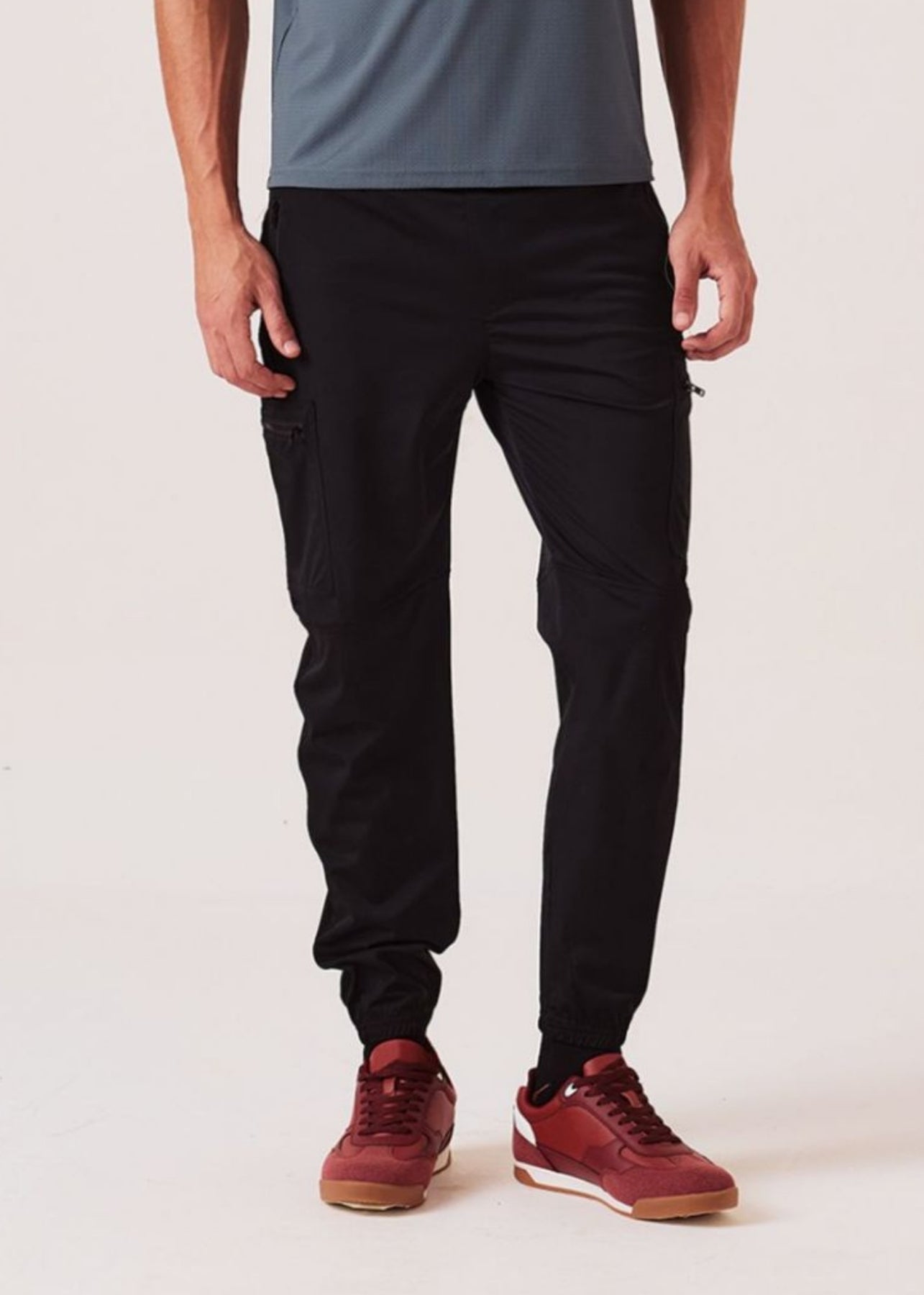 Men Cargo Gym Joggers - Black - 1