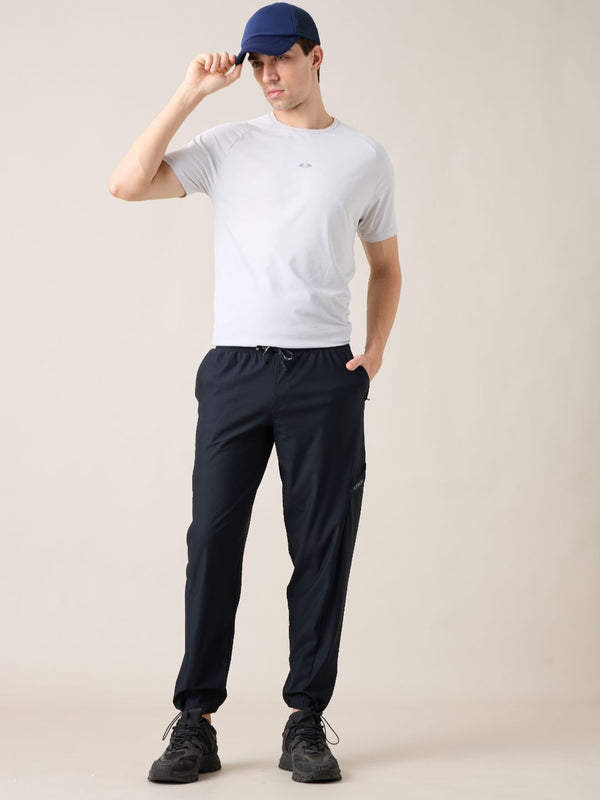 Men Transition Trackpant - Black