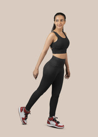 High Impact full coverage sports bra - Black - 2