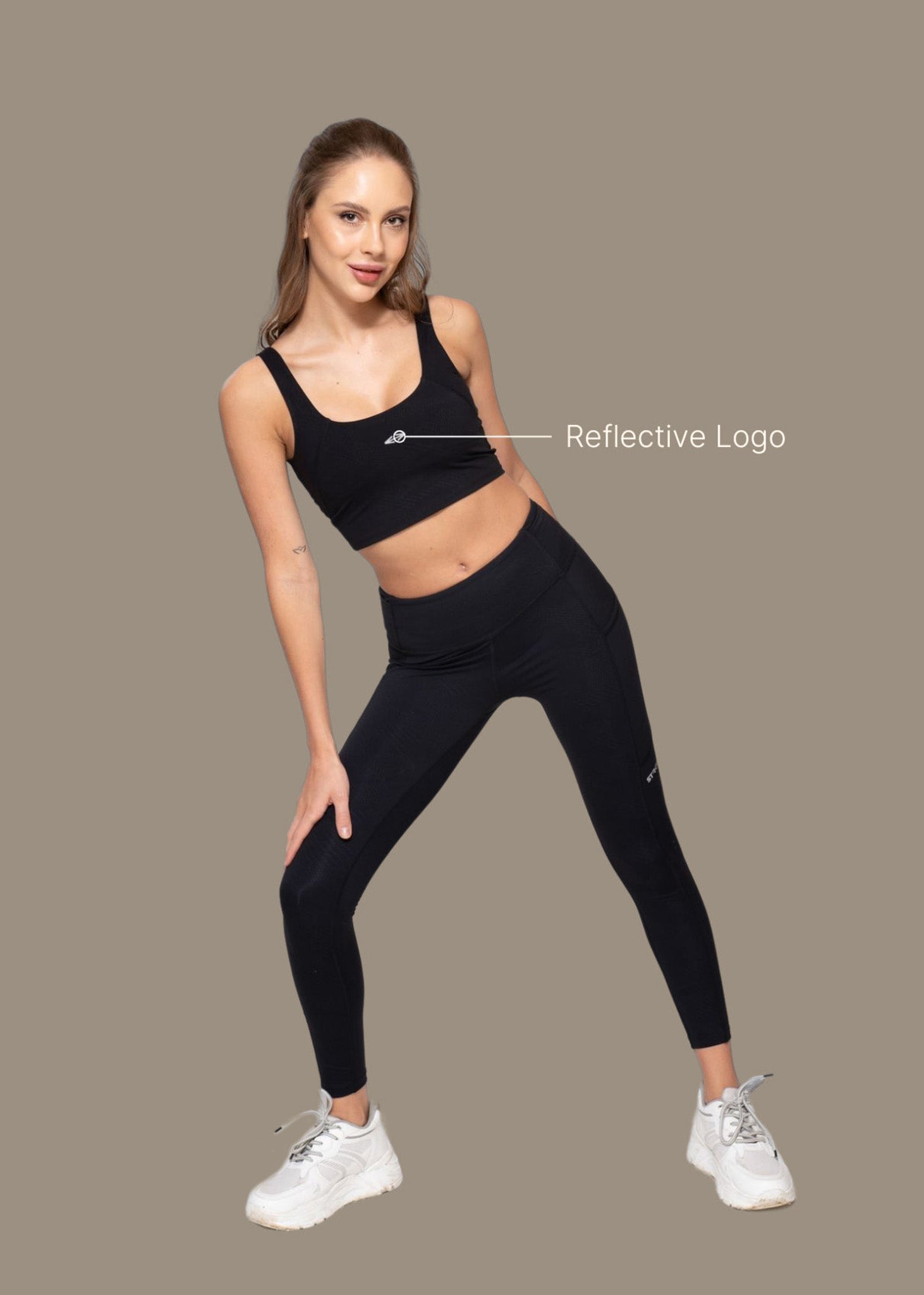 Medium Impact high coverage bra tank - Black