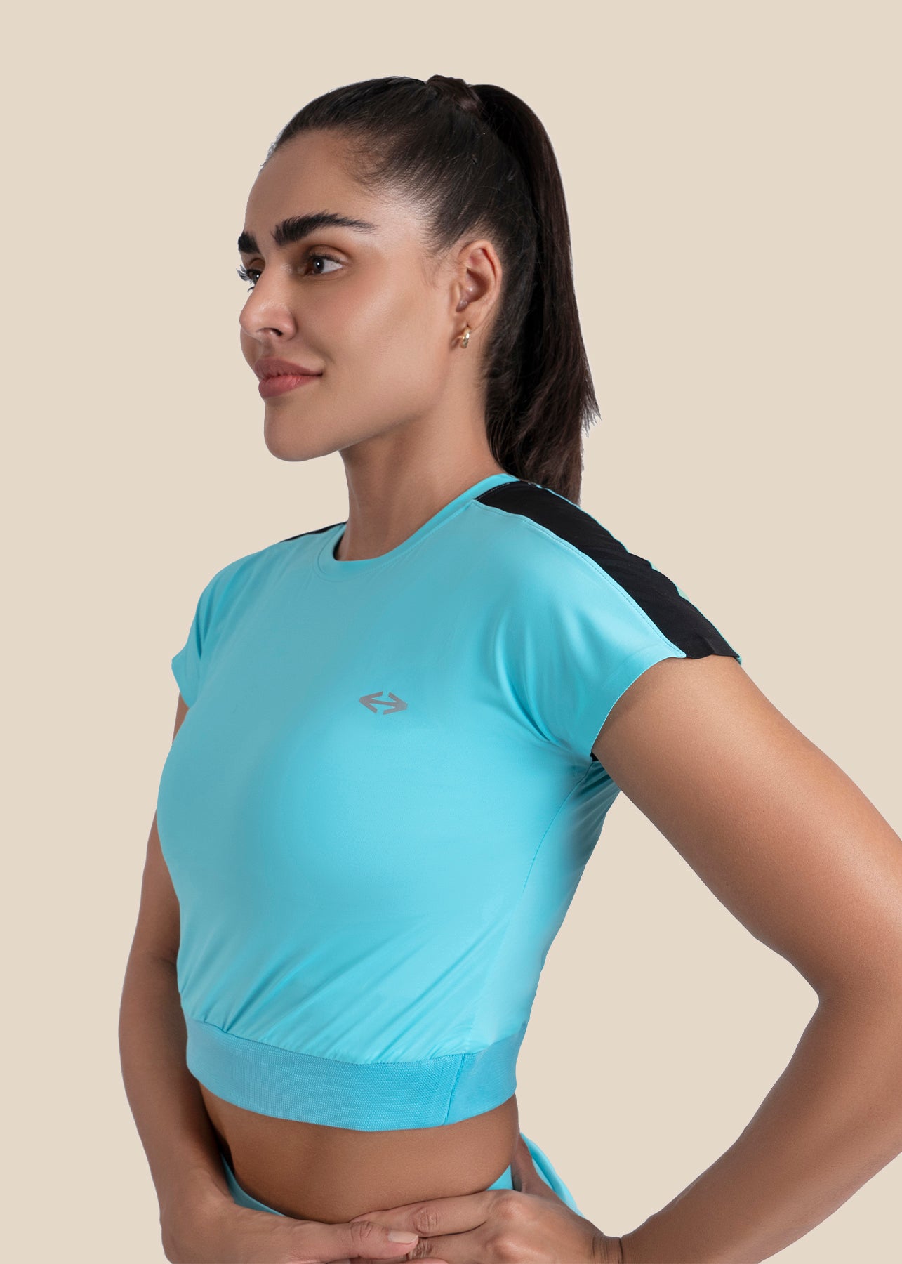 Gym core Cropped Tee - Cyan Blue