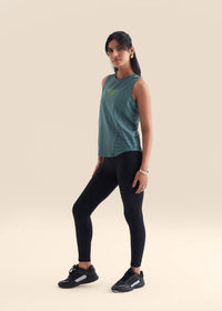 Women Wonder Icon Tank - Pine - 4