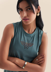 Women Wonder Icon Tank - Pine - 6