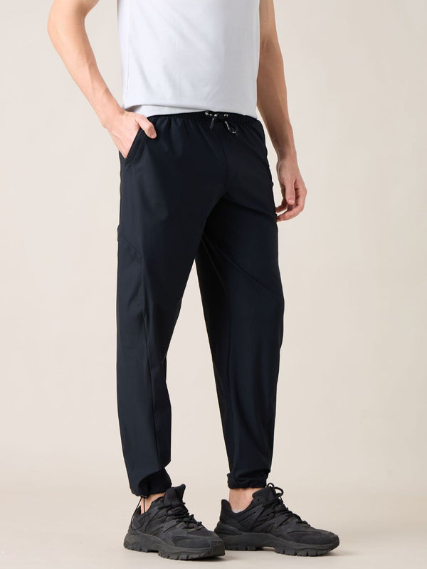 Men Transition Trackpant - Black