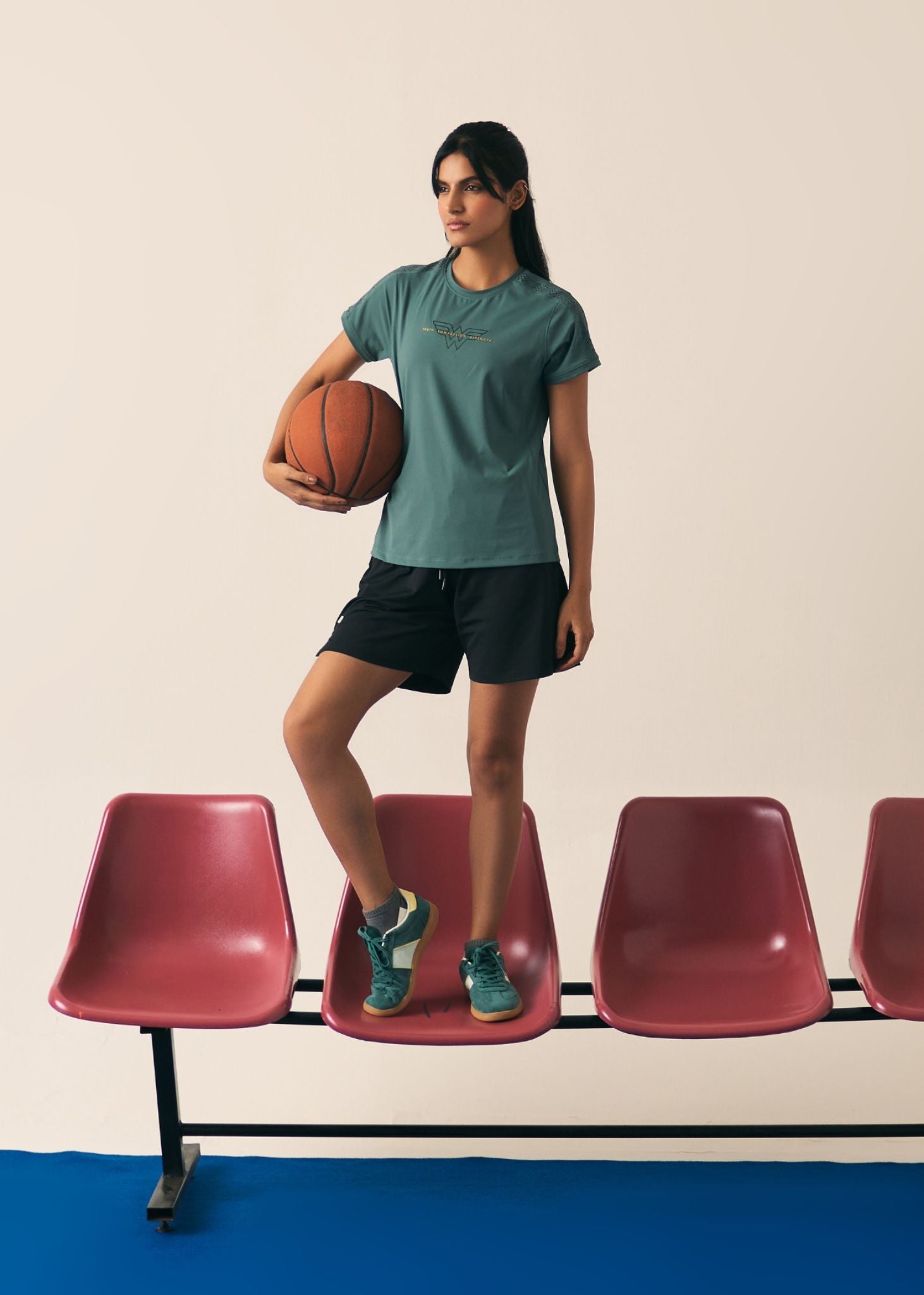 Wonder Women Workout Tee - Pine