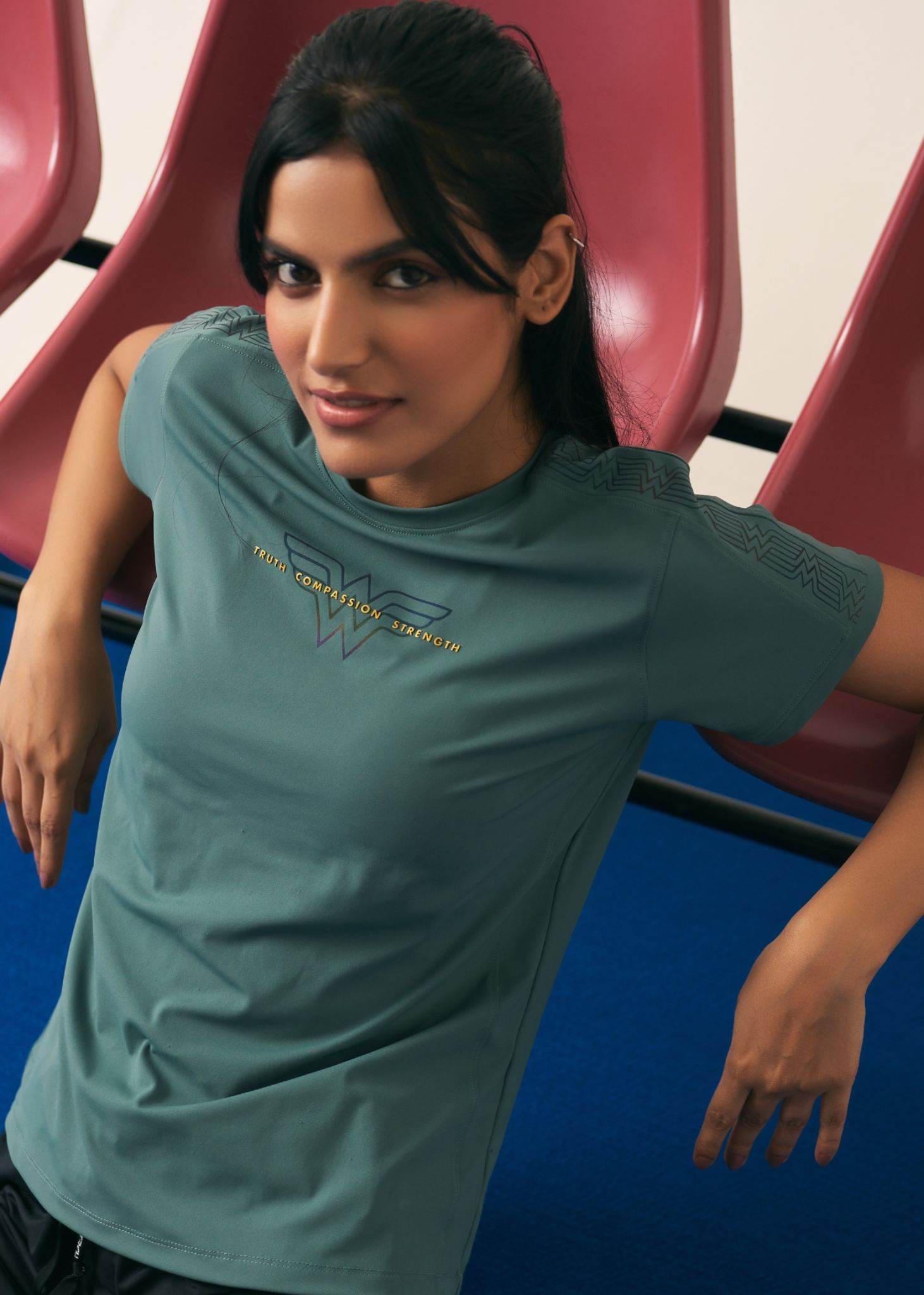 Wonder Women Workout Tee - Pine