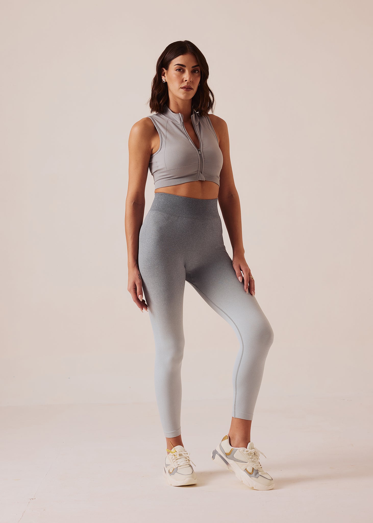Women High performance Ombre Leggings - Ultimate Grey - 2