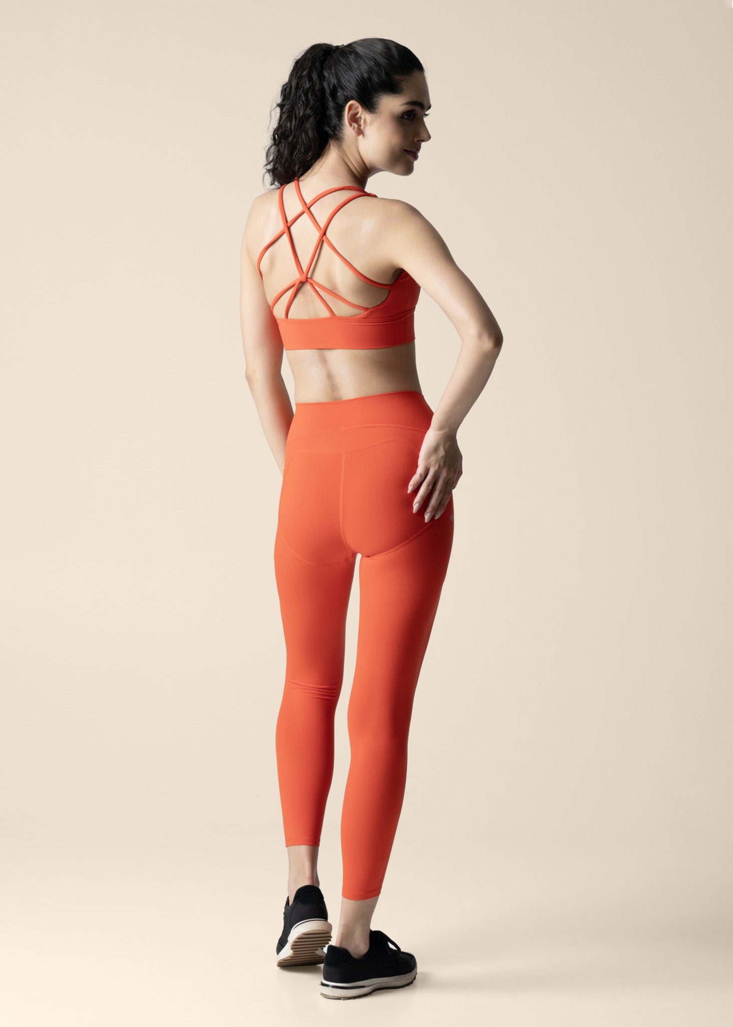Sculting Silhouette StrchFlex Leggings - Orange - 6