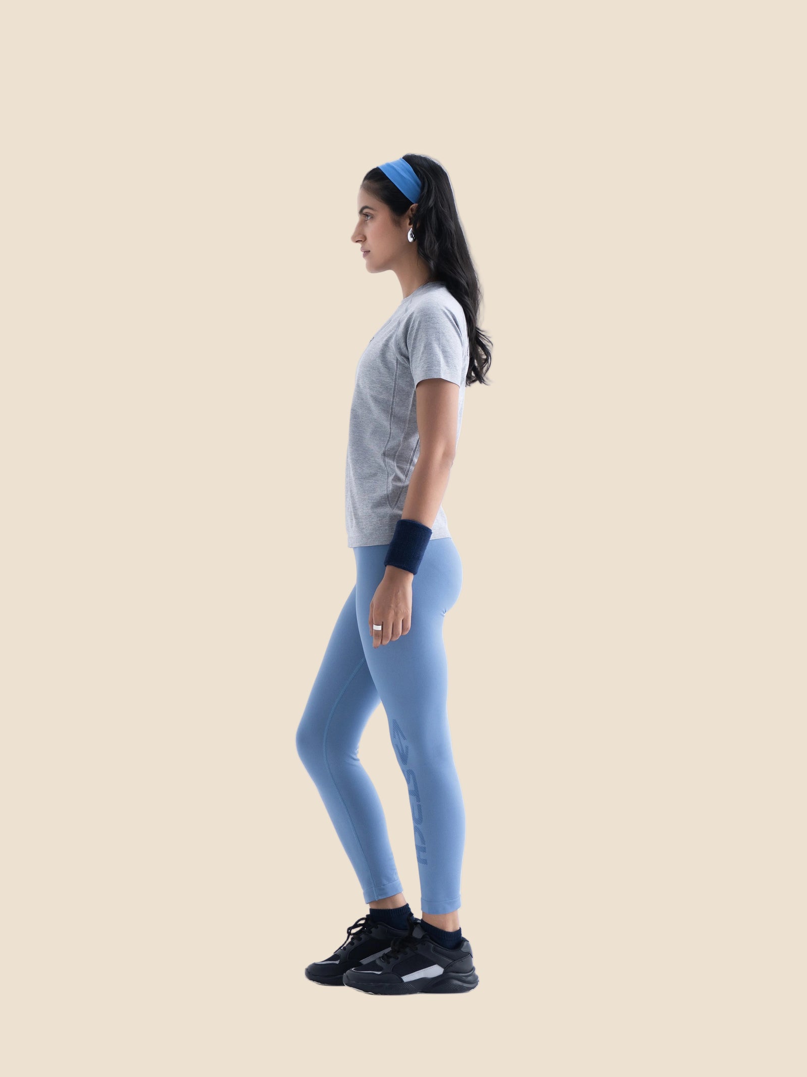 Seamless workout Regular Tee - Ultimate Grey - 3