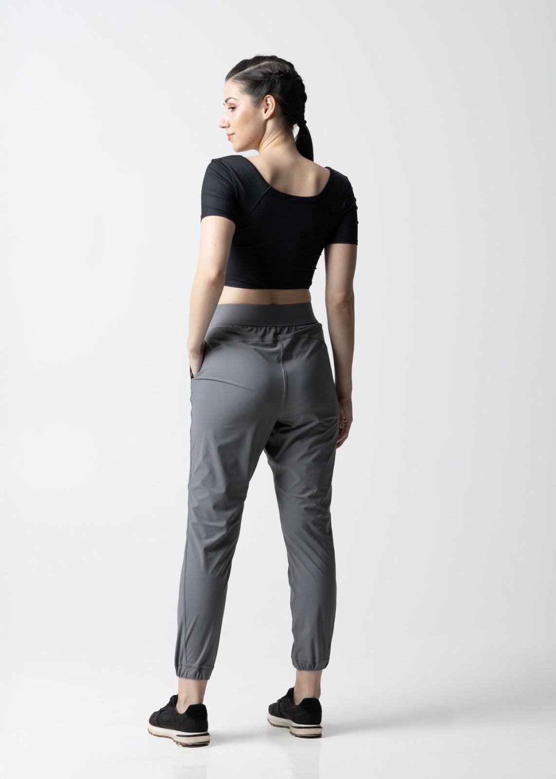 Everyday basic crop top - Black - 4