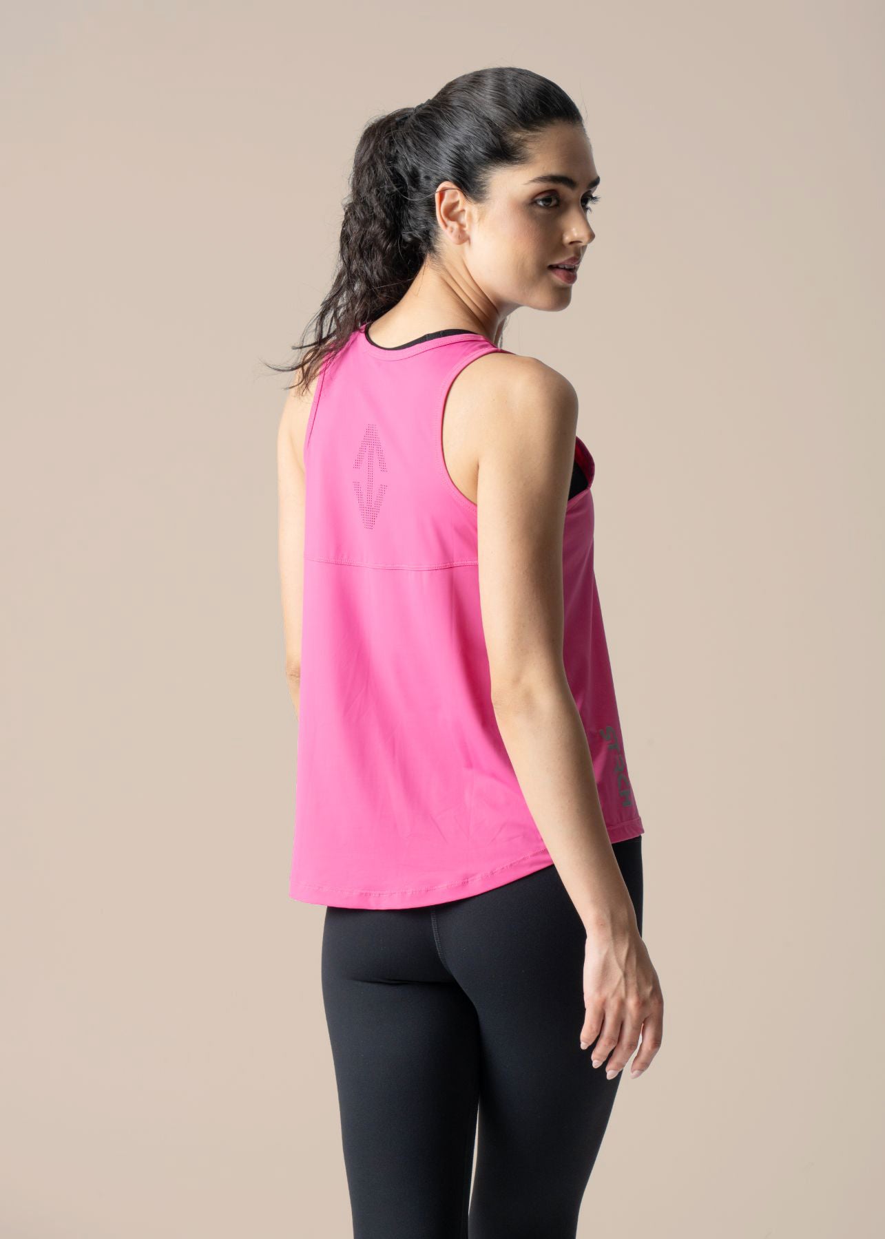 Studio Training Core Tank - Hot Pink - 5