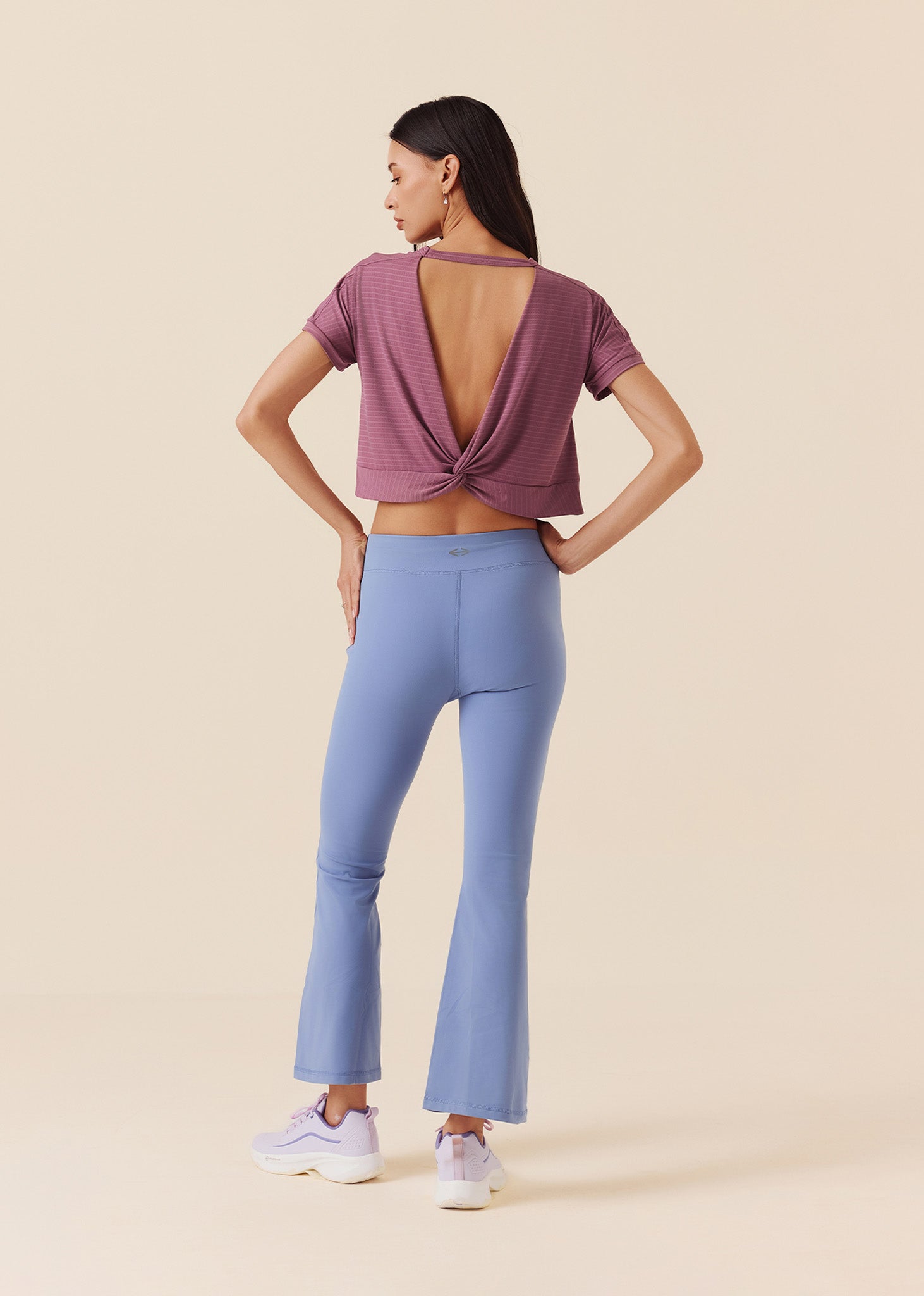 Workout Backless Crop Top - Grape Nector