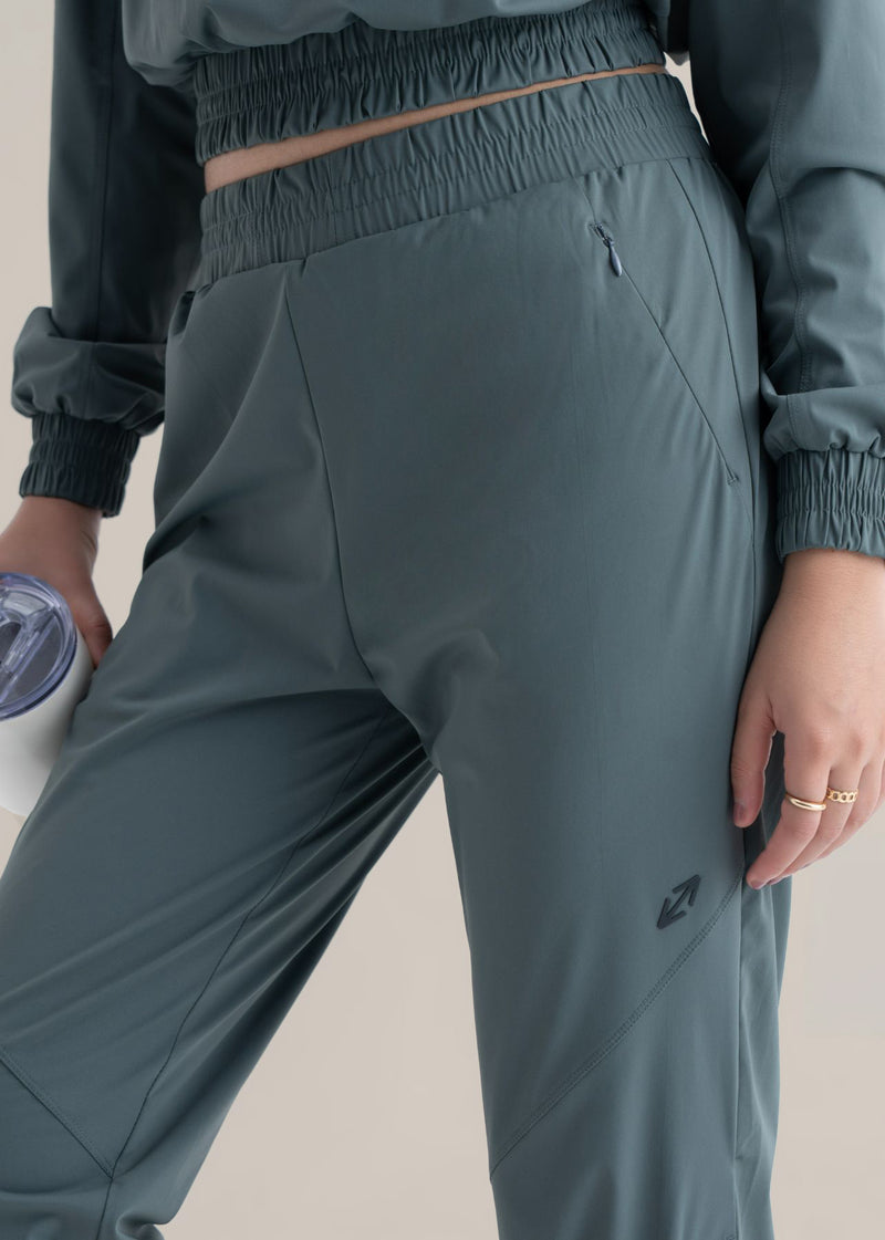 Women Cropped Jacket - Balsam Green