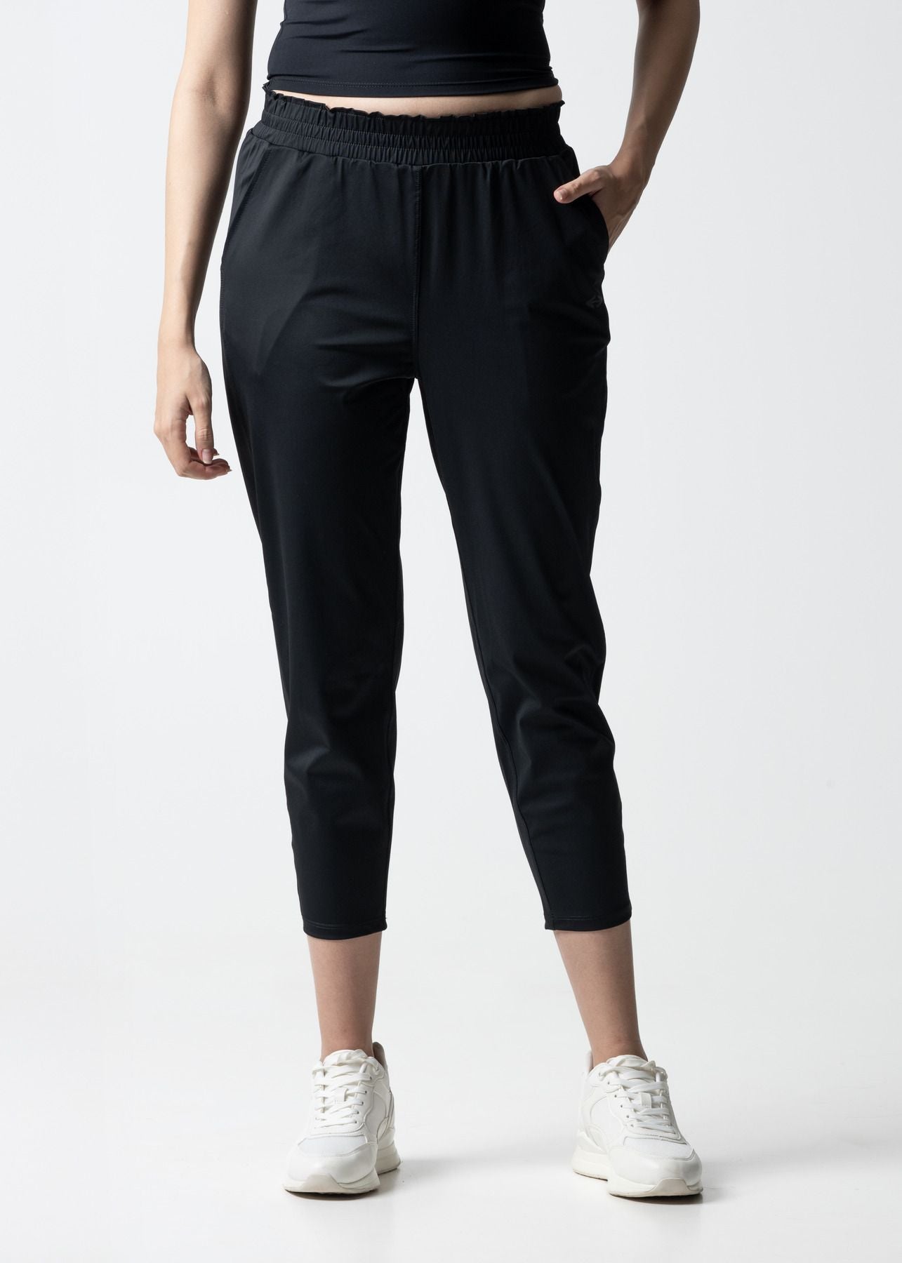 Everyday workout ankle length pants - Black - 1