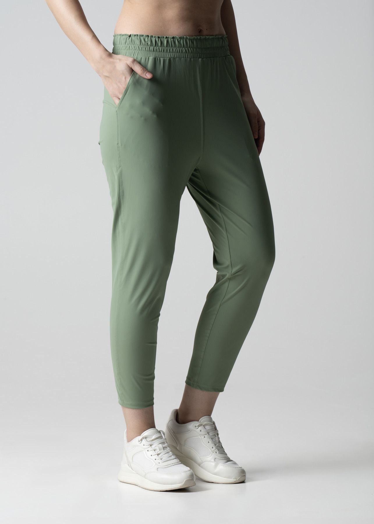 Everyday workout ankle length pants - Chateau Green
