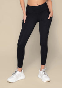 Play Core Embossed leggings - Slim Fit - Black