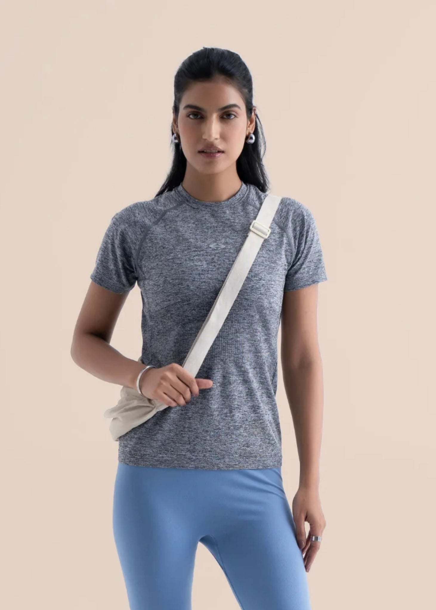 Seamless workout Regular Tee - Dark Grey