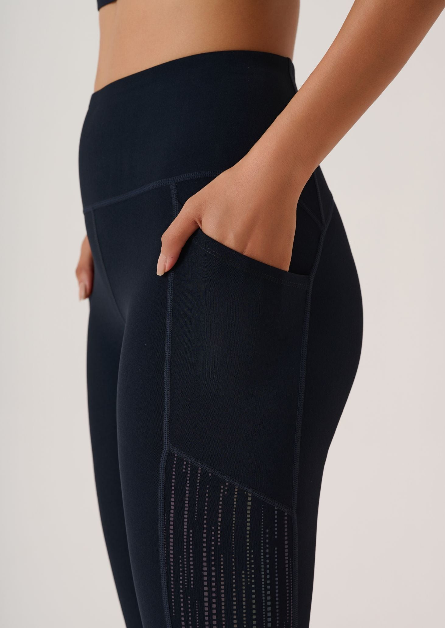 Reflective High Performance Leggings- Slim Fit - Jet Black