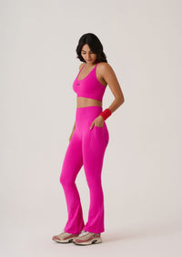 Criss Cross Flare Leggings - Slim Fit - Hotpink