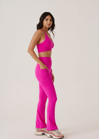 Criss Cross Flare Leggings - Slim Fit - Hotpink