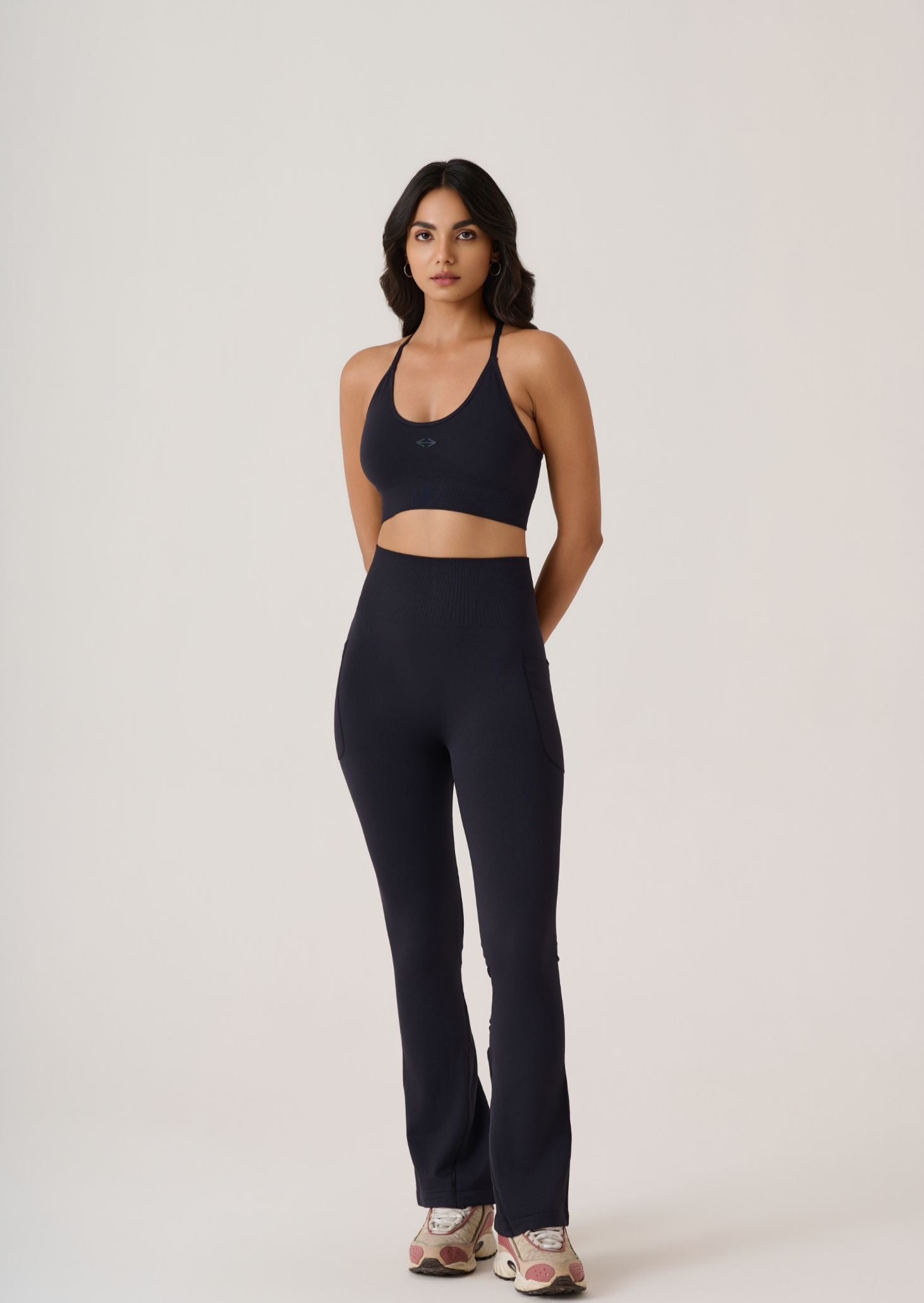 Ultimate Yoga Studio Sports Bra - Black