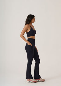Ultimate Yoga Studio Sports Bra - Black