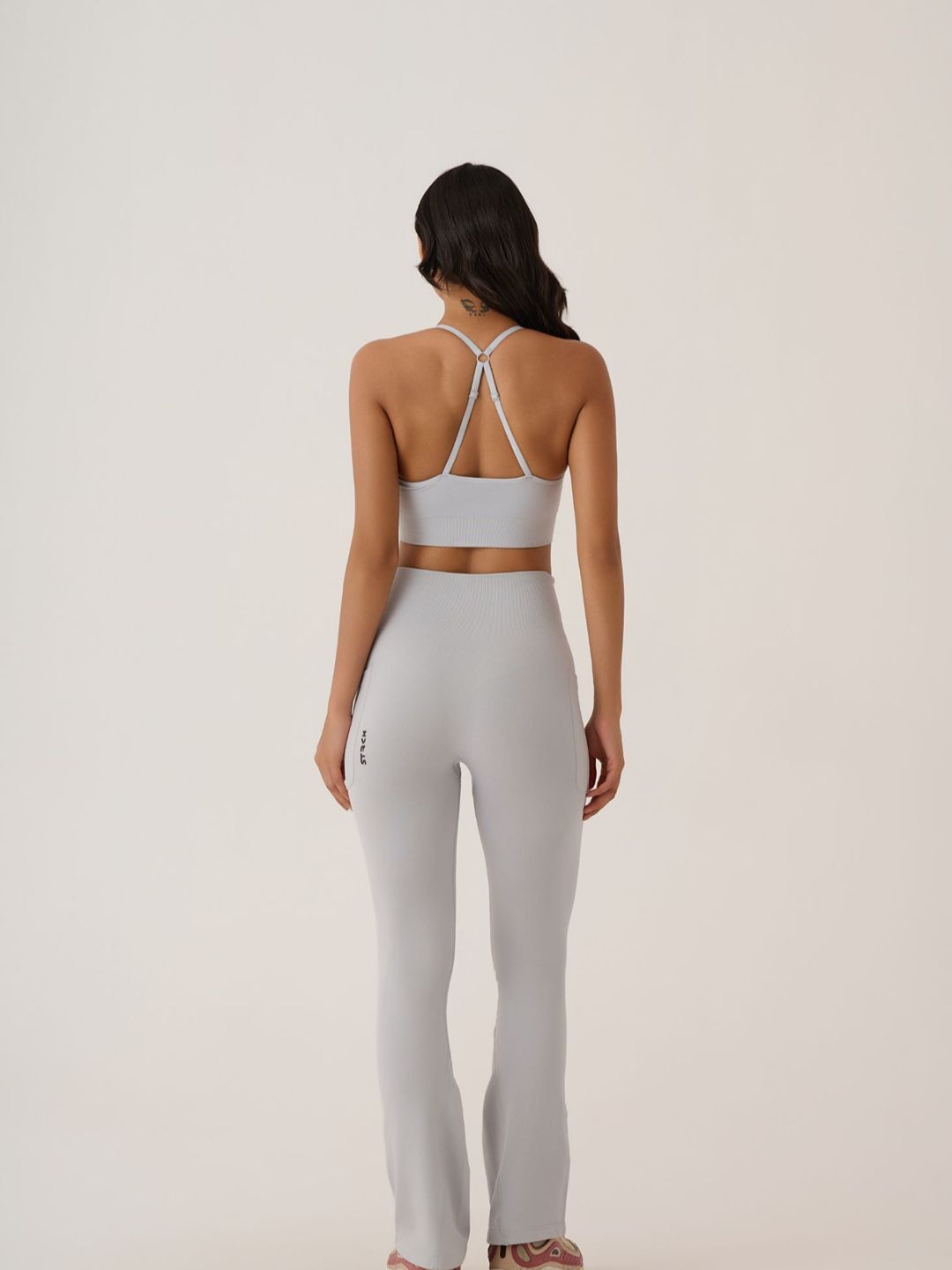 Ultimate Yoga Studio Sports Bra - Grey