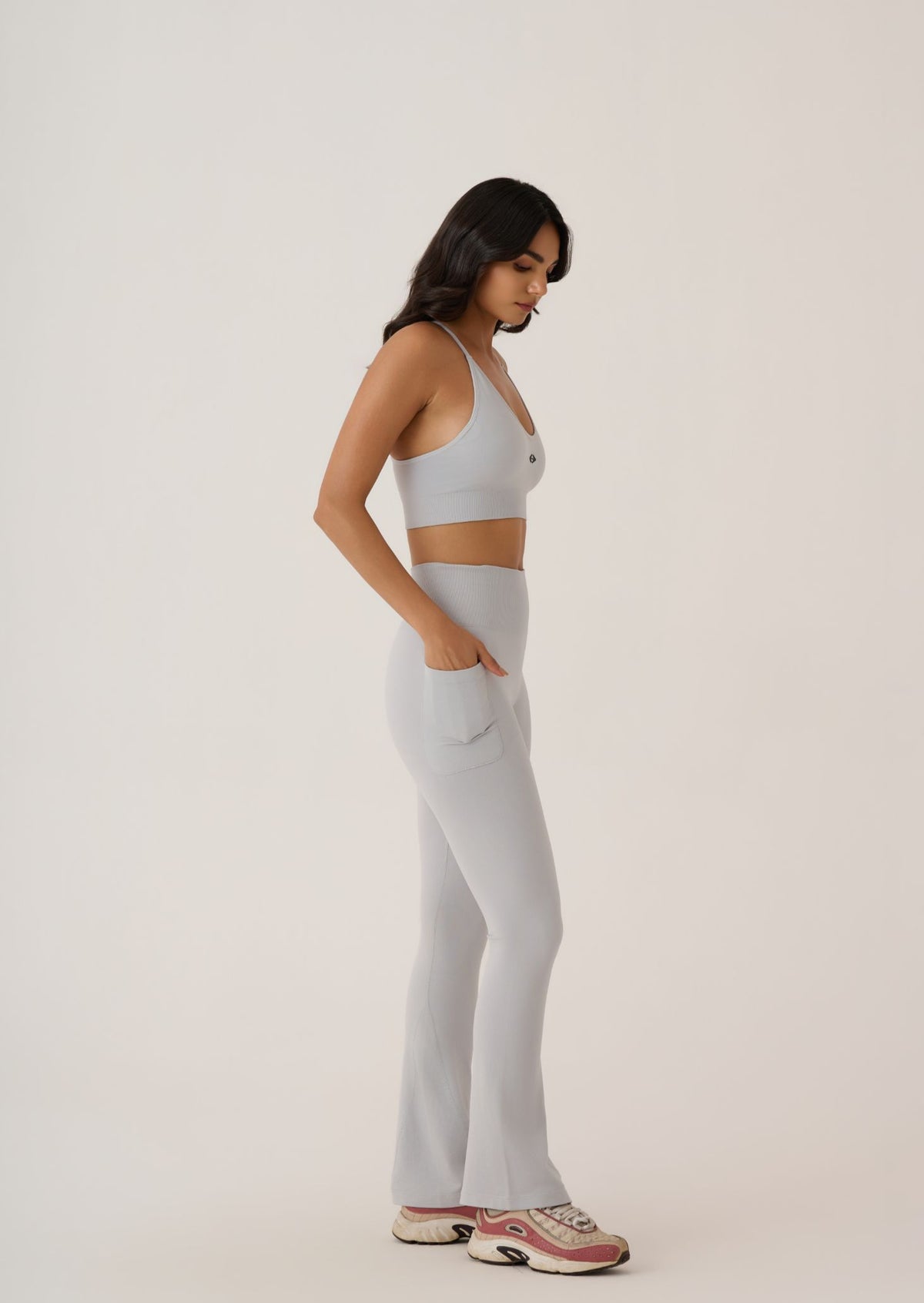 Criss Cross Flare Leggings - Slim Fit - Grey