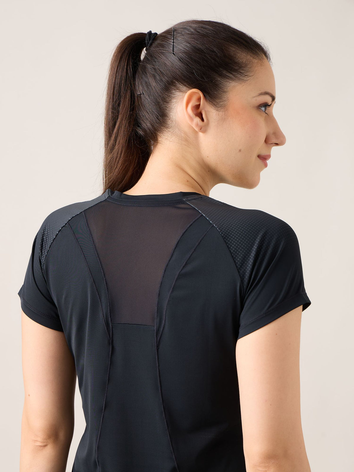 Women Play Core Tee - Black