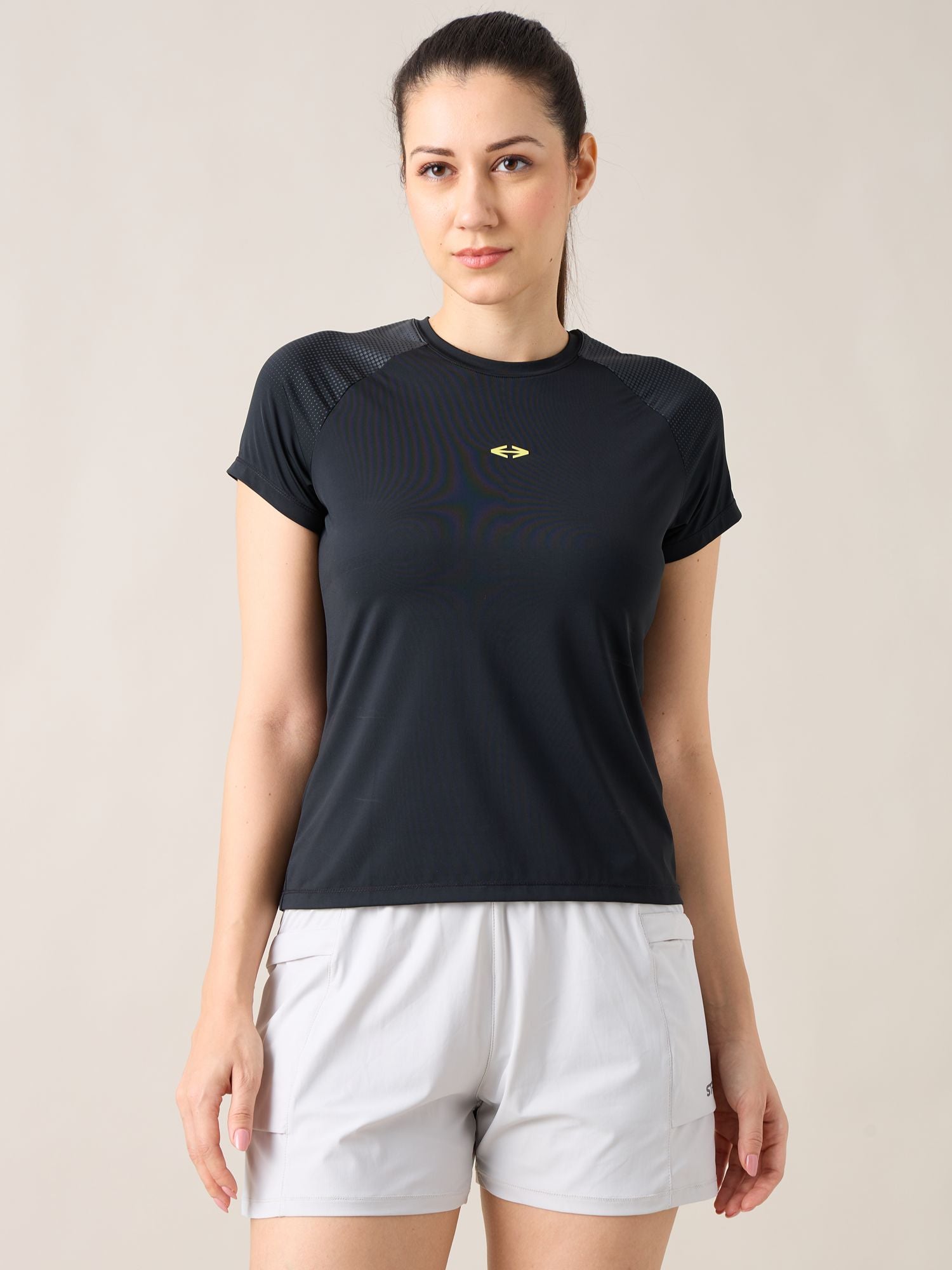 Women Play Core Tee - Black
