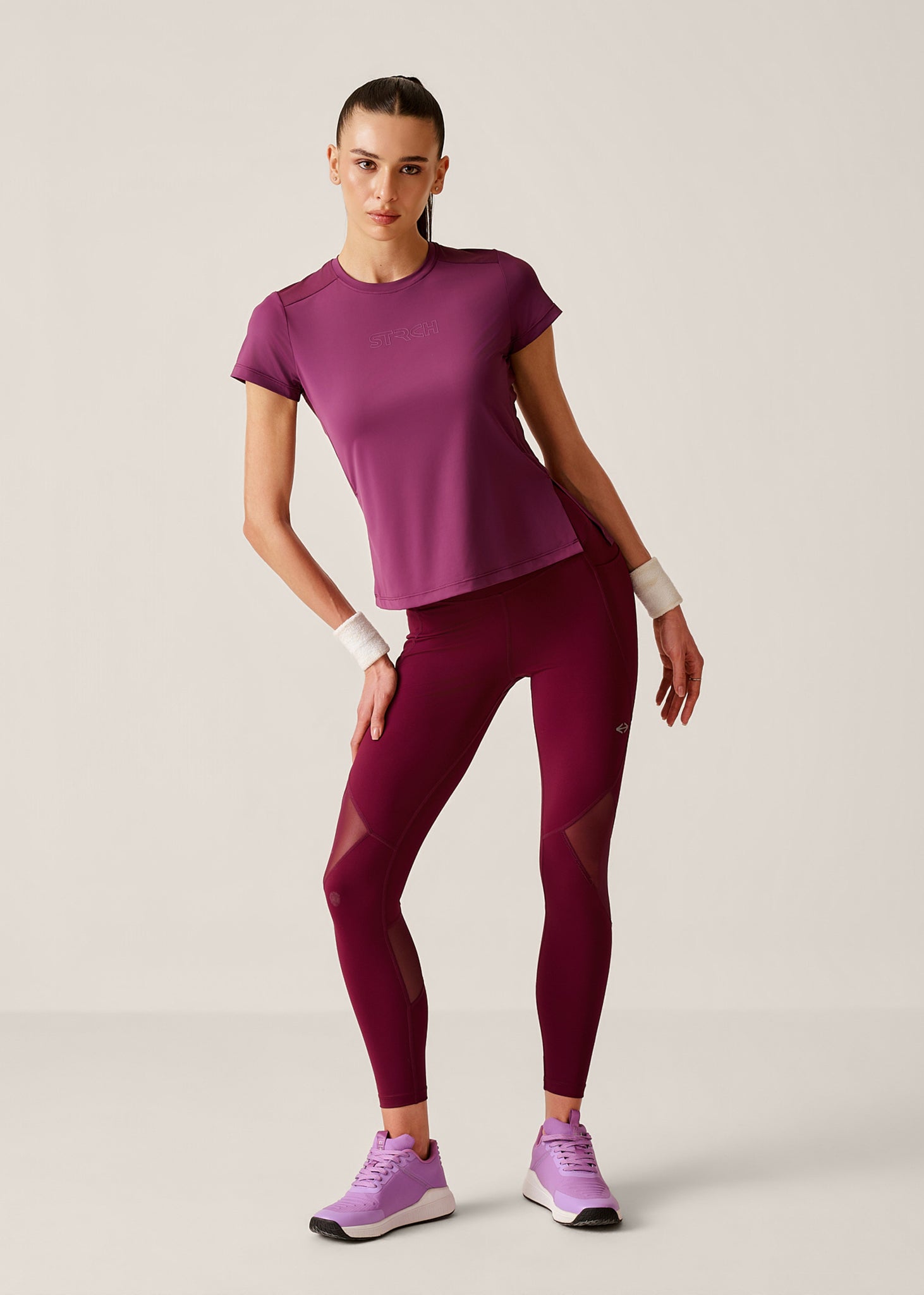 Airing Tee - Plum - 2